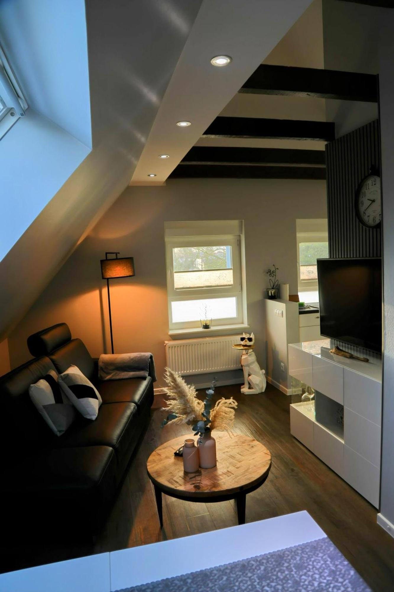 Eine Sehr Gemuetliche Dachgeschoss Ferienwohnung Ihlow  Exteriör bild
